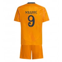 Fotbalové Dres Real Madrid Kylian Mbappe #9 Dětské Venkovní 2024-25 Krátký Rukáv (+ trenýrky)